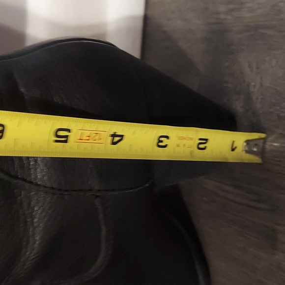 Vince Camuto Braden Tall Black Leather Boots 6.5B - Picture 3 of 13